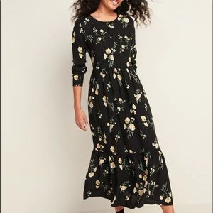 NWT floral tiered maxi dress